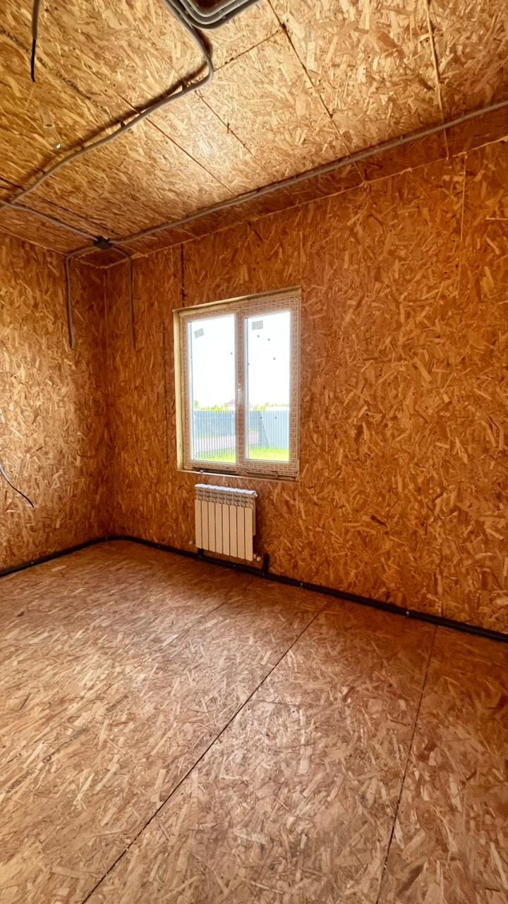 Дом 100 м² на участке 7,44 сот.